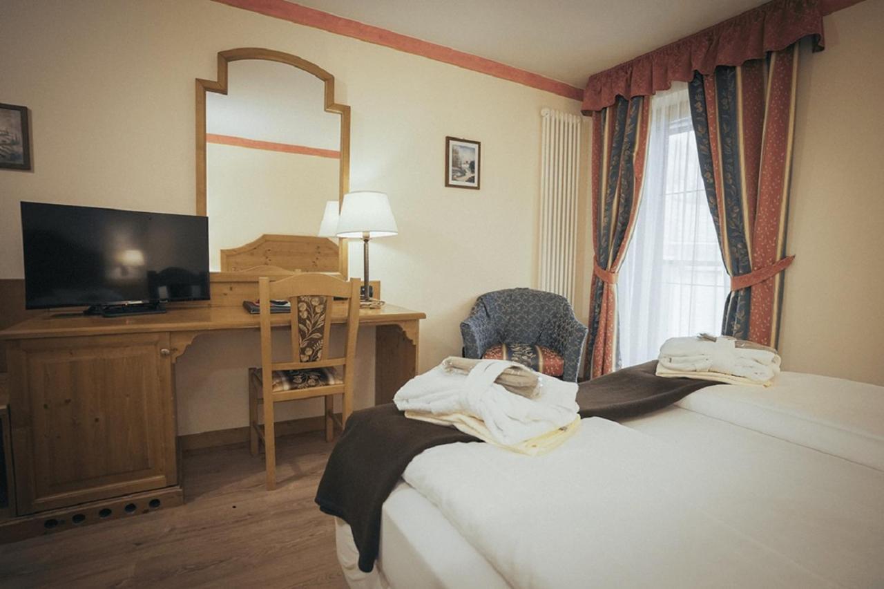 Hotel Al Parco Moena Exteriör bild